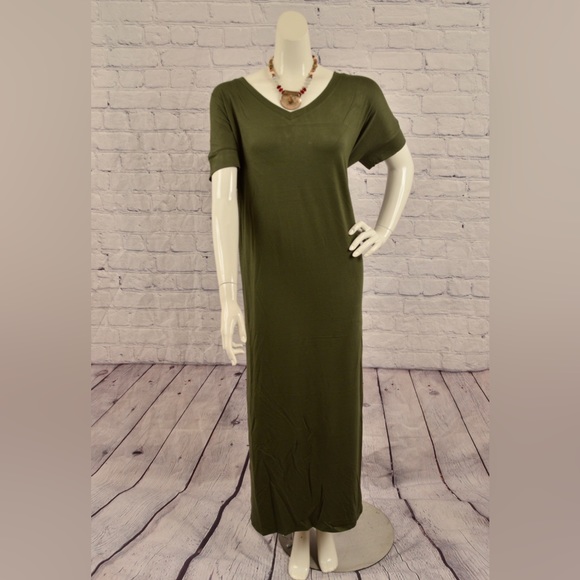BN Zenana Premium V Neck Short Sleeve Maxi Dress Size Various - Picture 3 of 12